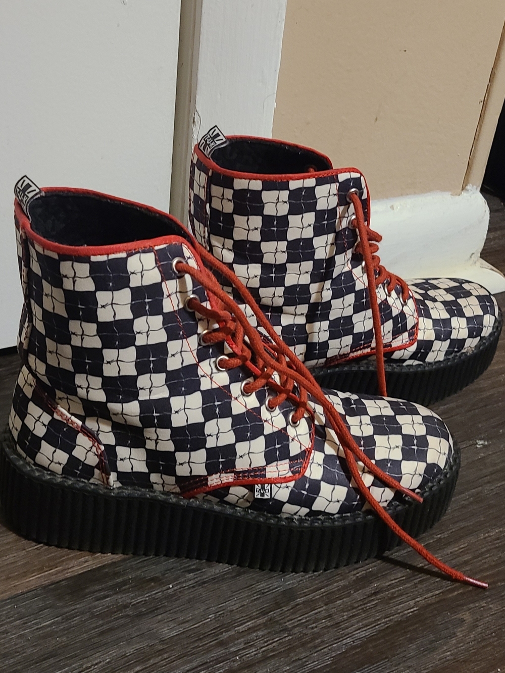 T. U. K. Black & White Checkered Barbwire Mondo Boot Size W8 / M6
